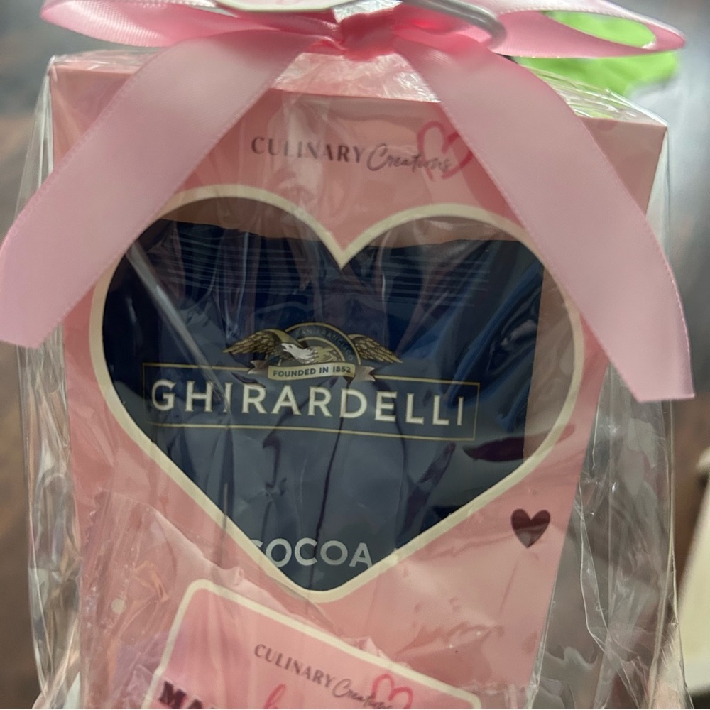 Valentine's Heart Mug with Ghirardelli Hot Cocoa Mix - Picture 7 of 10